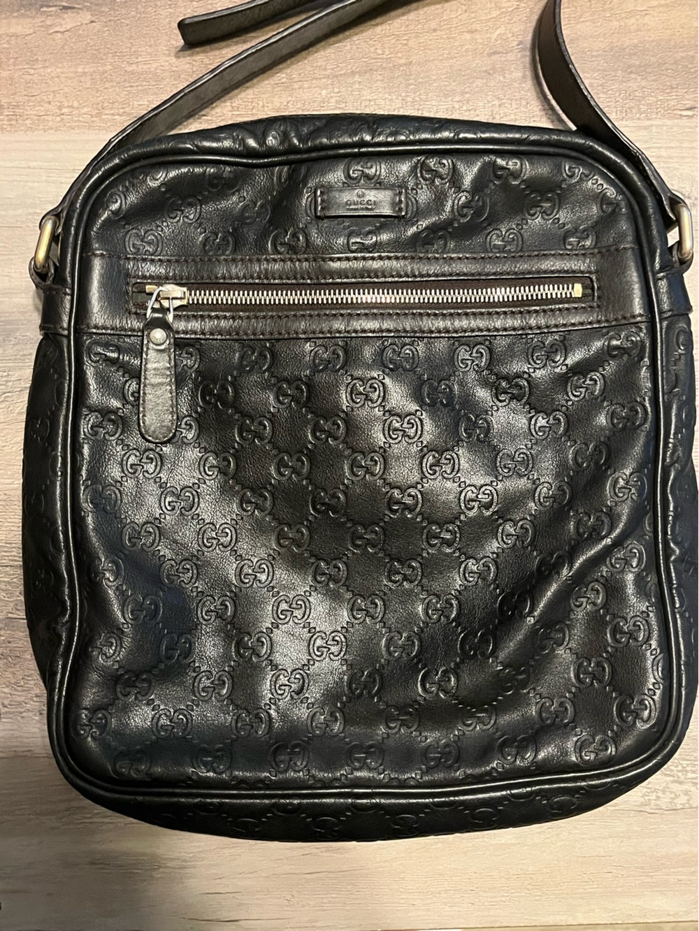 Gucci Black Embossed Leather Messenger Bag with Silver Zip